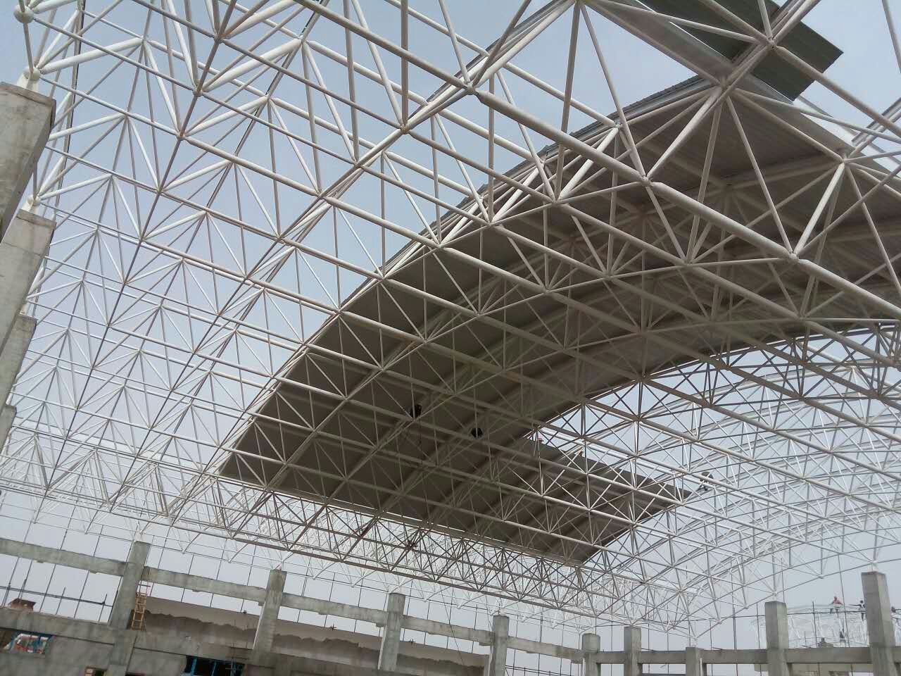 莱芜青岛一汽网架